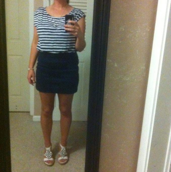 Body C women's Summer Dress, Nautical stripestop, blue skirt> eyelet back button - Picture 3 of 11